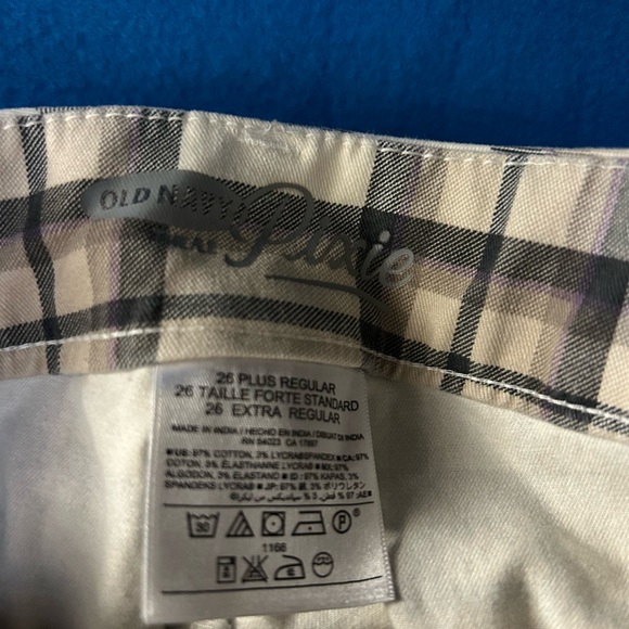 Plus size pants - Picture 3 of 3